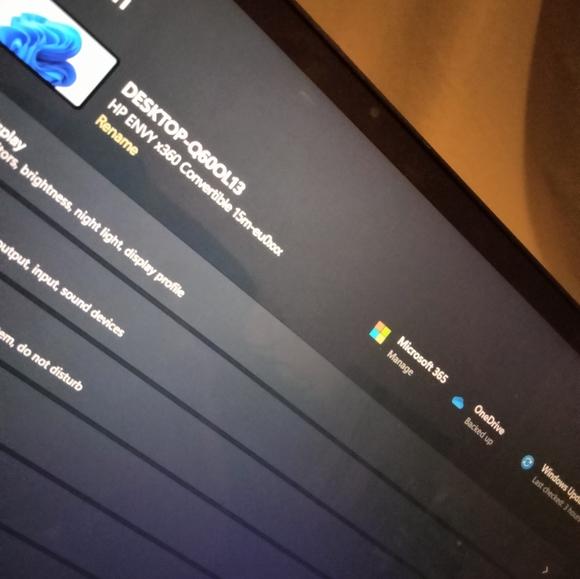 HP envy x360 convertible 15m - Picture 2 of 6